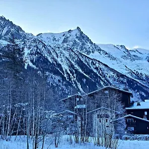  Appartement Cosy On The Slopes And Centre Of France
